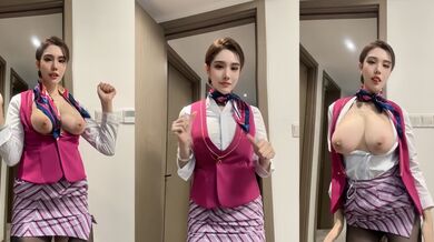 杭州高颜值巨乳网红 巨樱 最新定制私拍 空姐诱惑制服 E杯豪乳摇晃自慰 呻吟声让人全身酥麻！